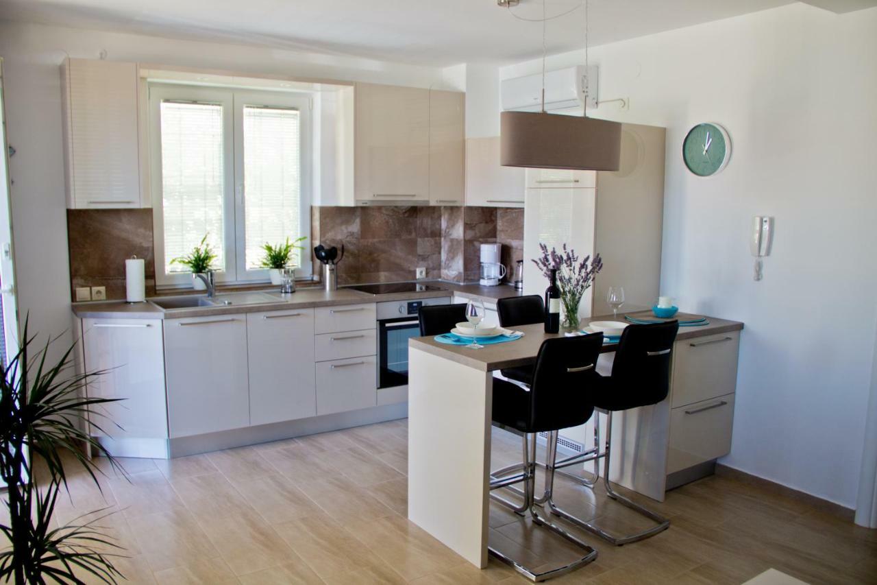 Apartmani Zoric Punat Esterno foto